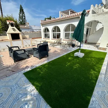 With Pool, Chill-out & Bbq Holiday home Torrevieja