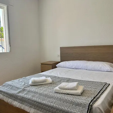 Дом отдыха With Pool, Chill-out & Bbq *