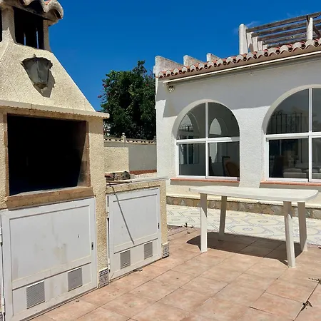 With Pool, Chill-out & Bbq