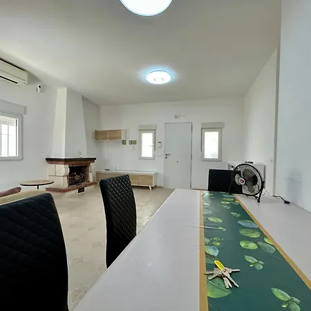 With Pool, Chill-out & Bbq Holiday home Torrevieja