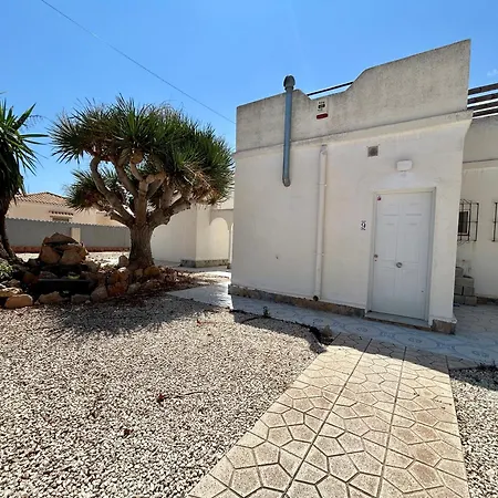 Feriehus With Pool, Chill-out & Bbq Torrevieja