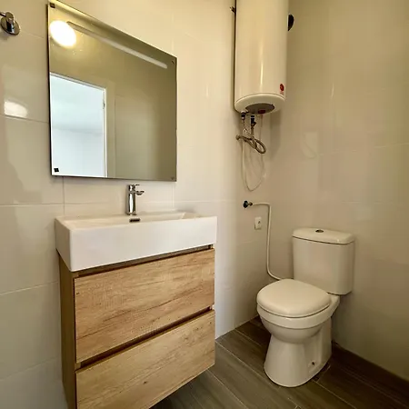 Holiday home With Pool, Chill-out & Bbq *