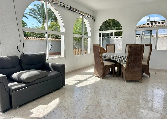 With Pool, Chill-out & Bbq * Torrevieja