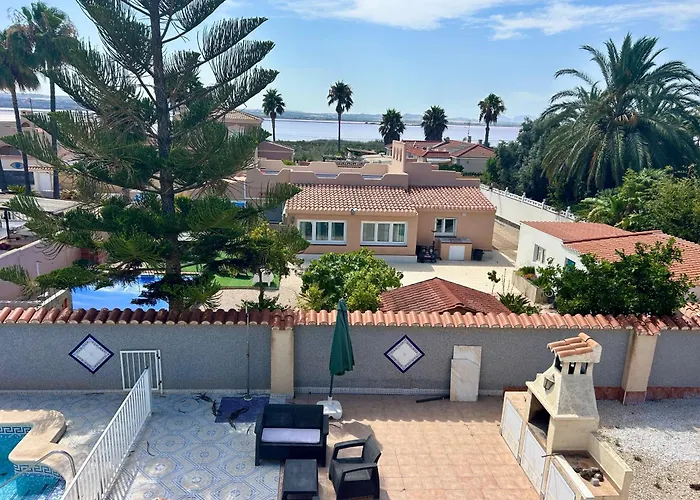 With Pool, Chill-out & Bbq *