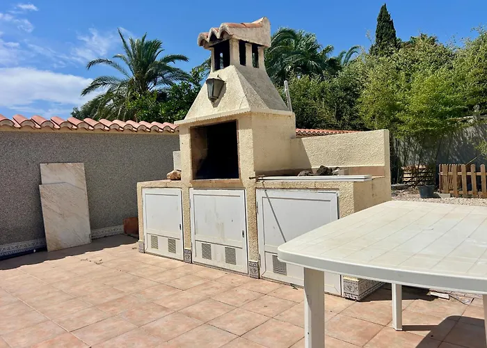 With Pool, Chill-out & Bbq *