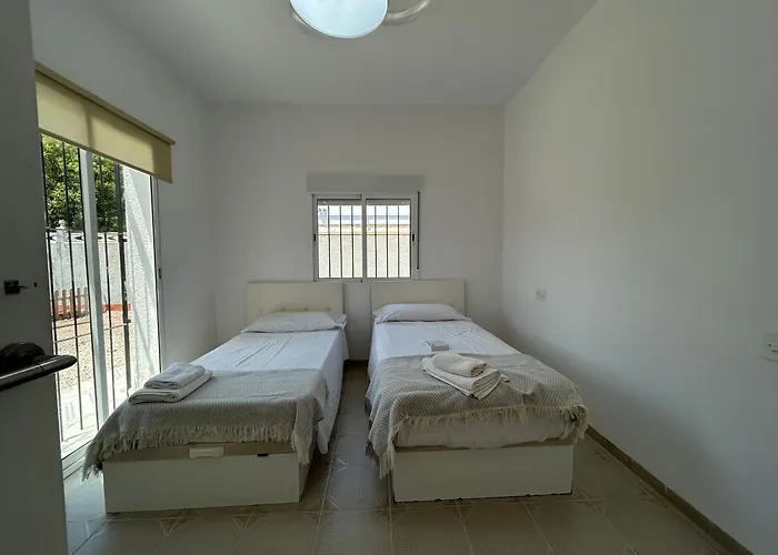 Holiday home With Pool, Chill-out & Bbq